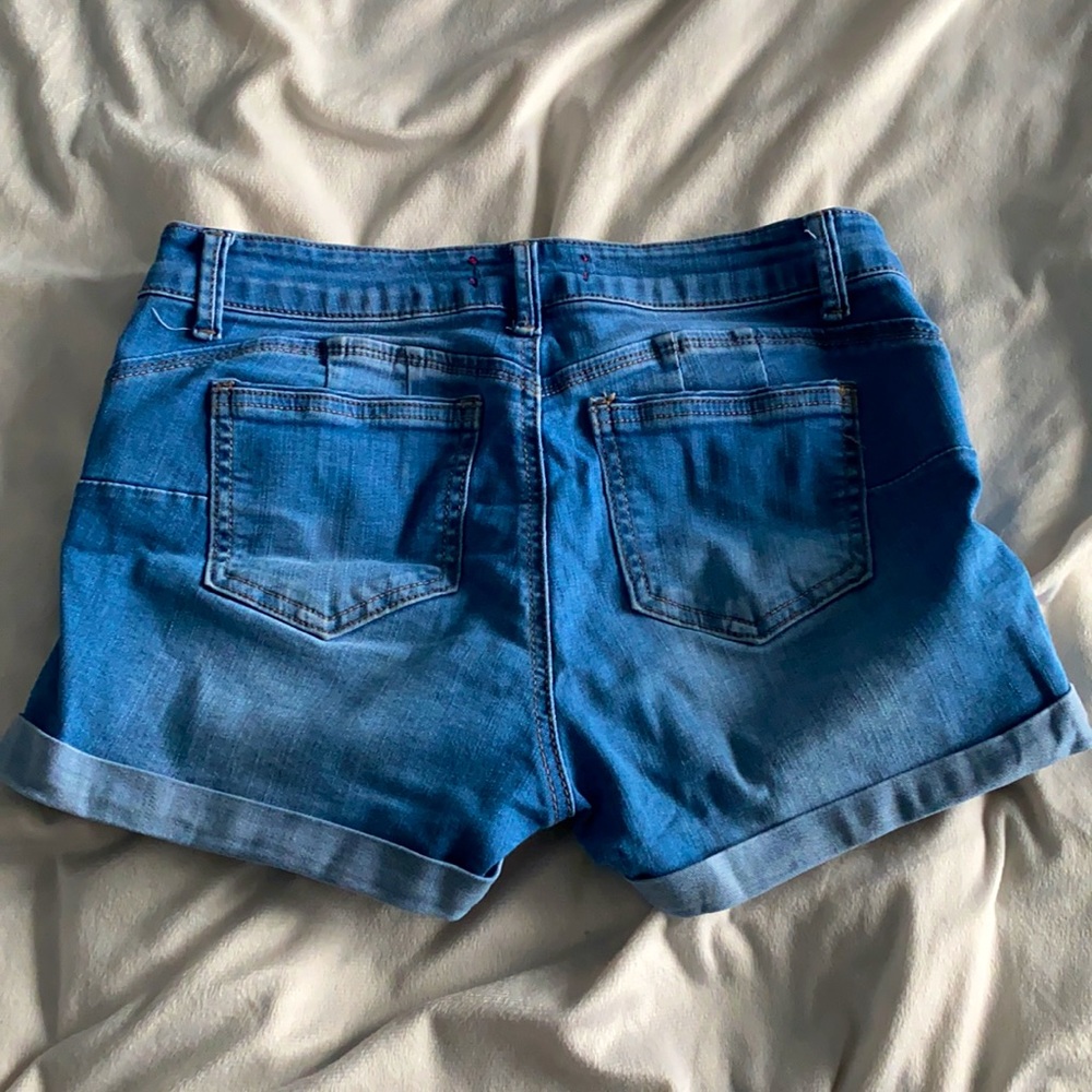 Short - Picture 2 of 2